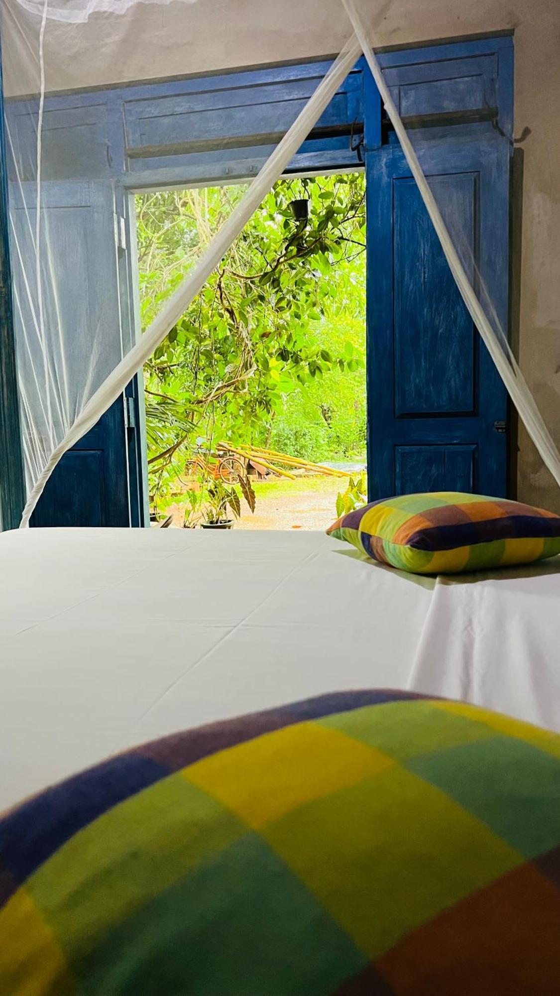 Kataragama Homestay Екстериор снимка